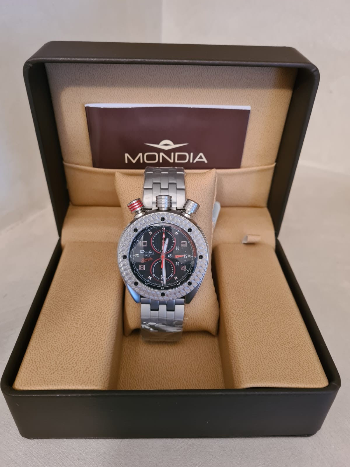 Mondia modello bolide chrono quarzo cinturino acciaio