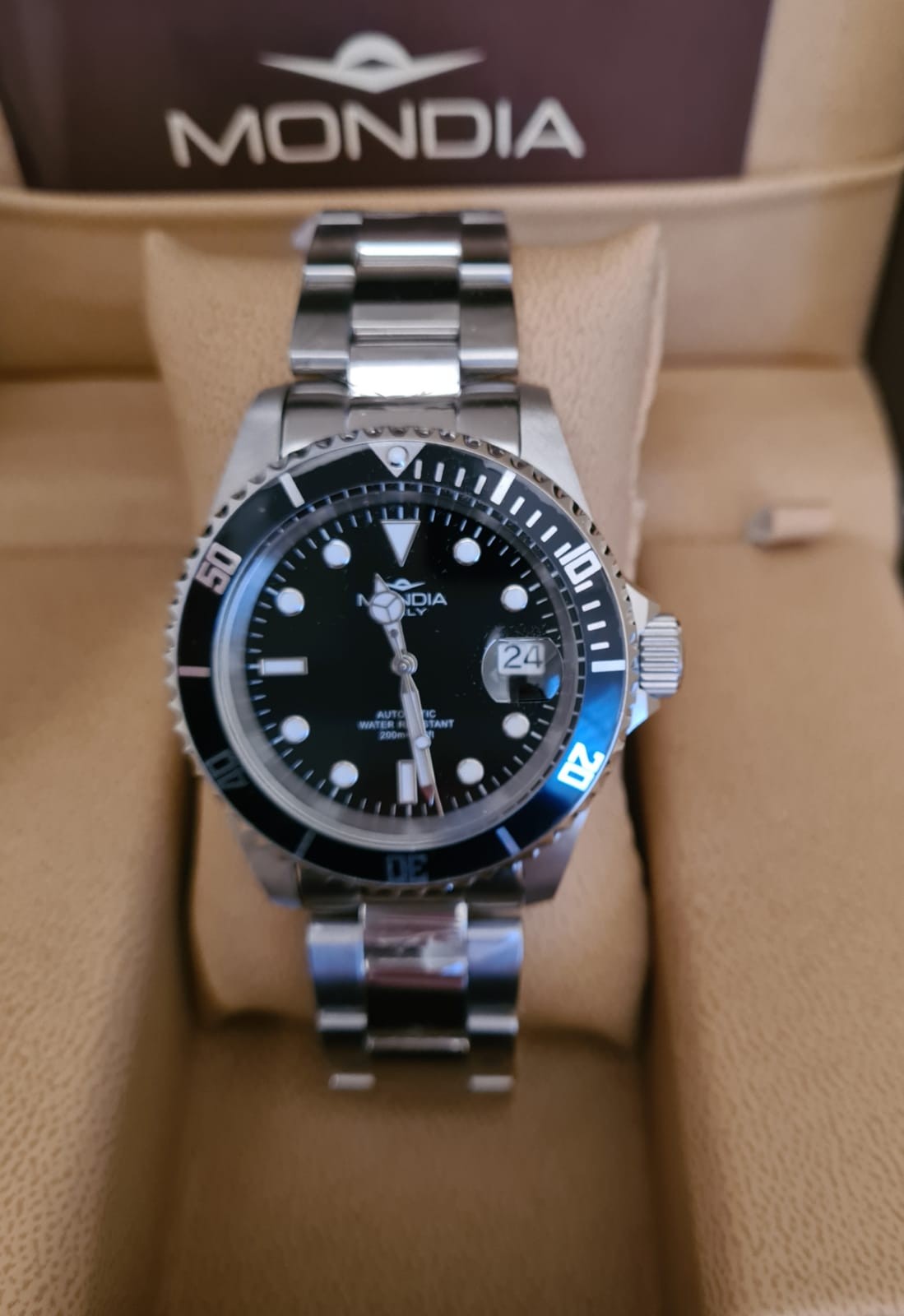 Mondia modello submariner automatico ghiera nera