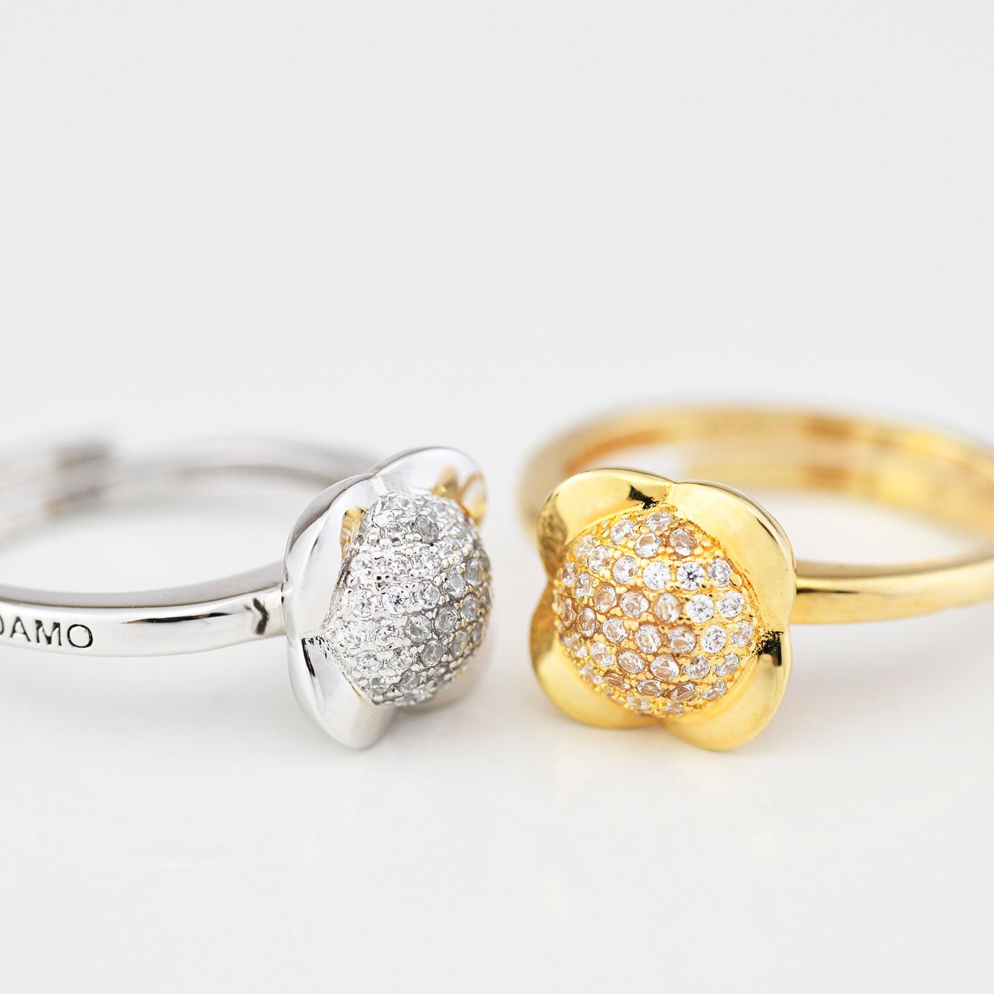 Boccadamo - Anello argento fiore con zirconi  / placcato oro giallo con zirconi